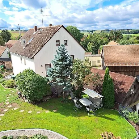 Juliane's Panorama-domizil In Nemmersdorf Appartement