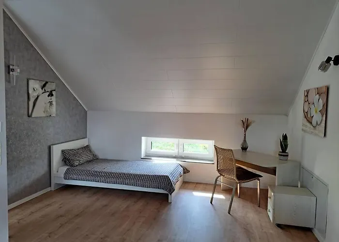 Juliane`s Panorama-domizil In Nemmersdorf *